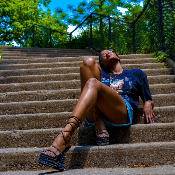 Bite Me Diamond Studded Heel - Picture 3 of 3